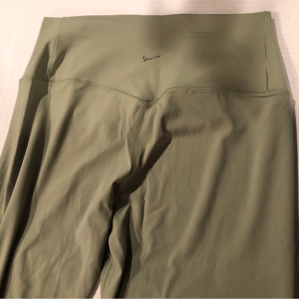 Nike Women's Size XL Yoga Dri-FIT Luxe Flared YogaPants Olive Green - DV9181-386 - Picture 12 of 13